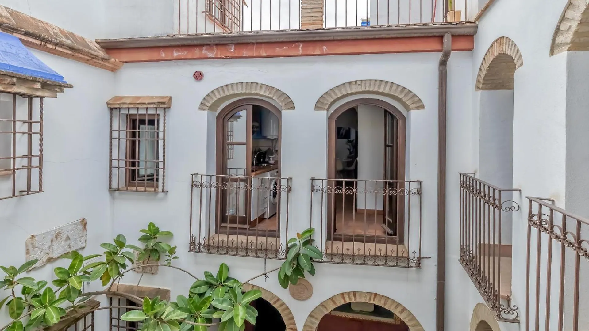 El Capricho De 1849 & Parking Apartment Cordoba Spain